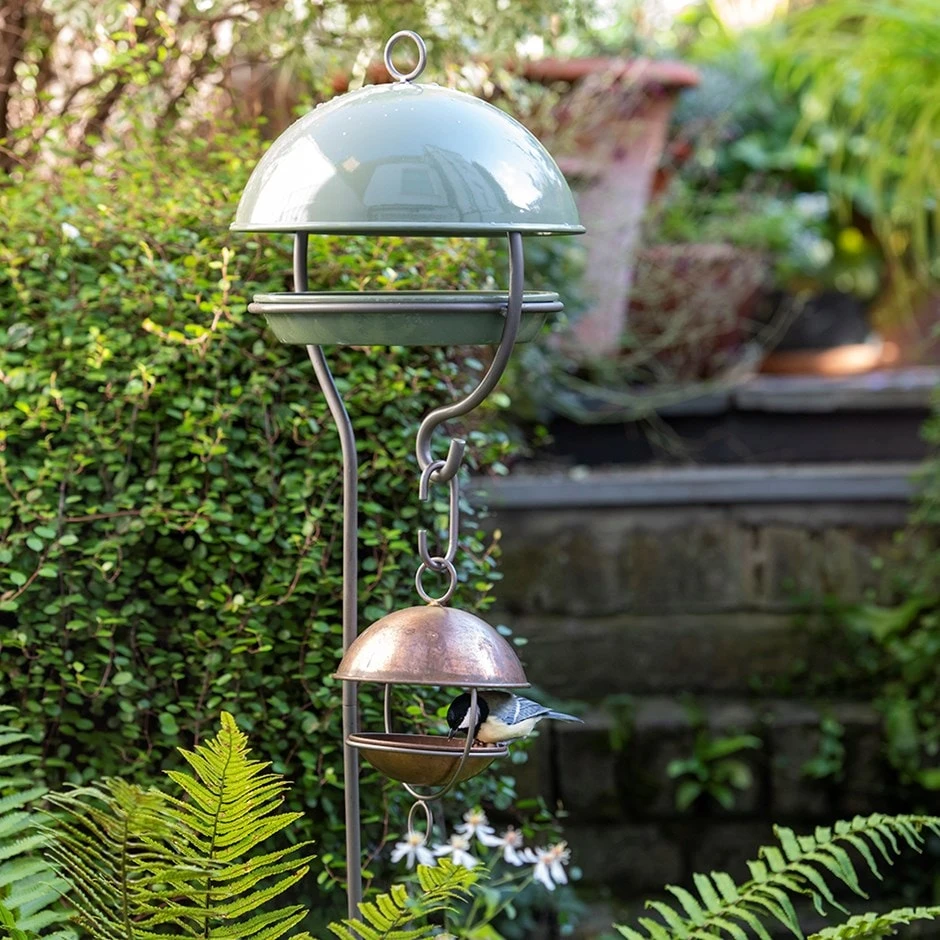 Crocus Green Stake Bird Feeding Dome 1 Crocus Green Stake Bird Feeding Dome